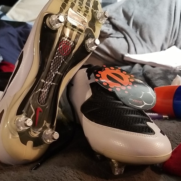 Nike totallyninety laser nike zoom 90